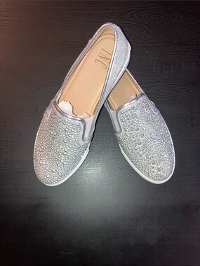 INC International Concepts Silver Crystal Slip-On Flats